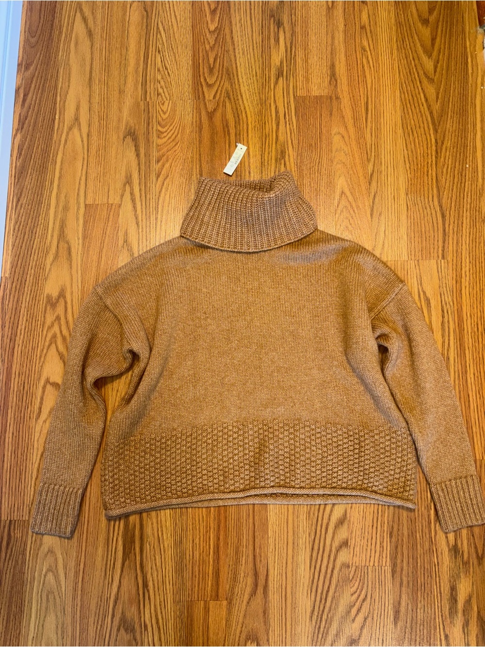 Madewell Sadler Boxy Merino Wool Blend Turtleneck Sweater - Picture 4 of 12
